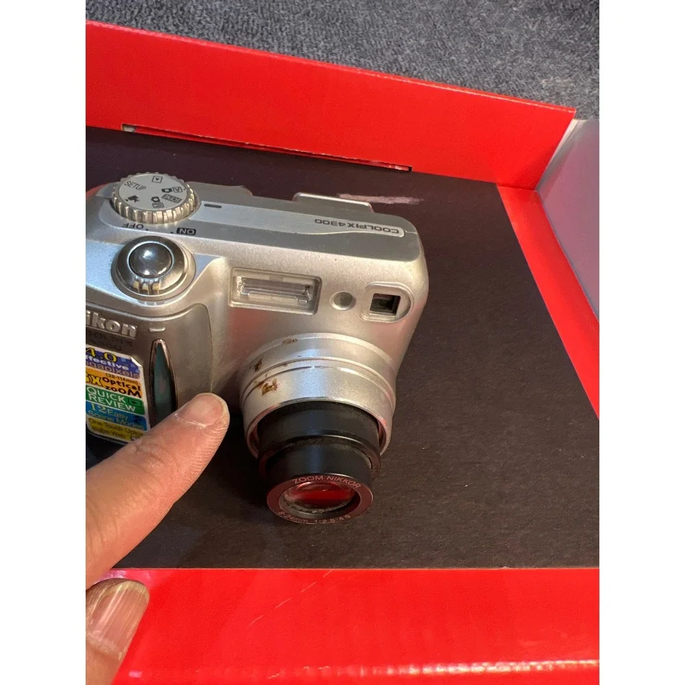 Nikon coolpix 4300